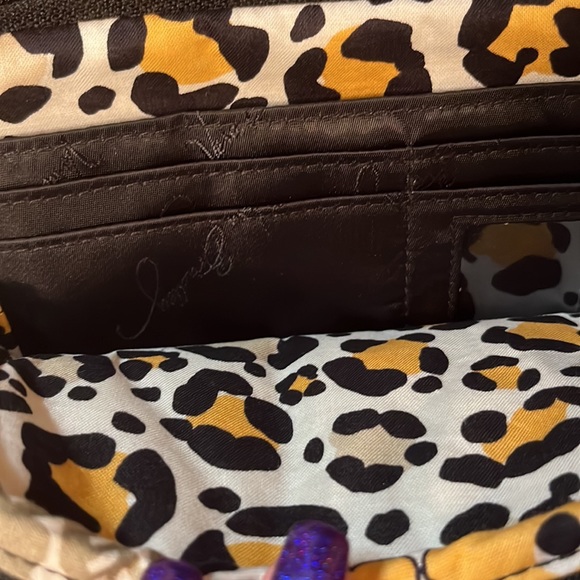 New Vera Bradley cross body purse!  Adorable! - Picture 6 of 6